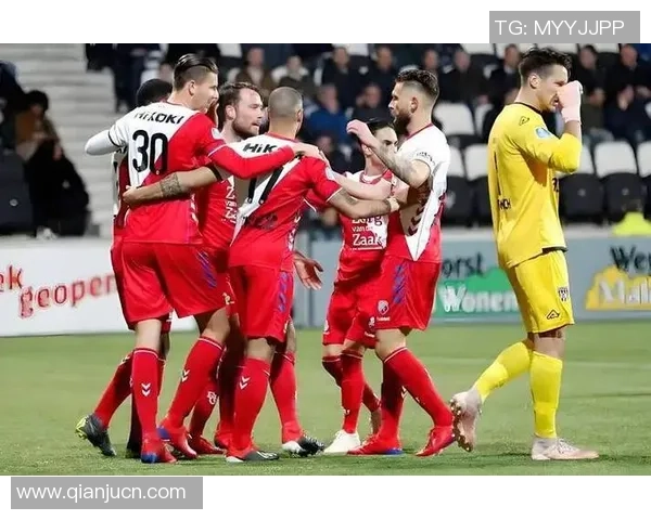 欧罗巴联赛精彩对决奥林匹亚科斯迎战基辅迪纳摩